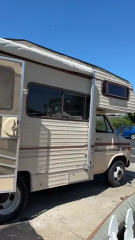Our 48 hour special. We only had two days to get our newly adopted dirty dusty 1988 motorhome, ready for our festival season. We have a few more things to do inside like at our cushions, but we’re off to a great start. #rv #motorhome 