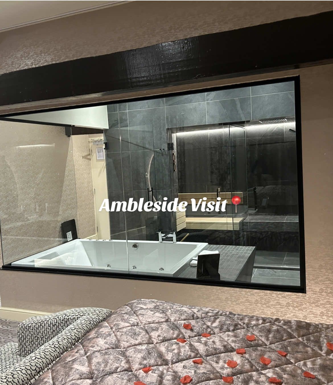 Ambleside escape ✨ A rare and perfect child-free getaway at the Salutation Hotel. Beautiful views, slow mornings, and time to just be. Already dreaming of the next one! 🗻🌳 #ambleside #lakedistrict #Ugcuk #ugcplaces #ugcfemale  