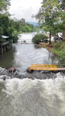 น้ำตกตาดแฝด ลาวใต้ #ตาดแฝดเชกอง #น้ําตก #แคมป์ปิ้ง 
