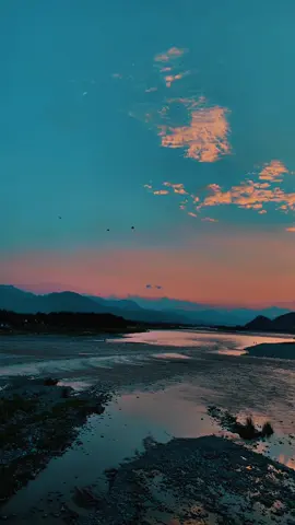 کچھ حادثے خاموش کر دیتے ہیں ، ورنہ گفتگو کس کو نہیں آتے 🥹 🍷🚬 #ghanikhany #standwithkashmir #fyp #trending #pashtopoetry 