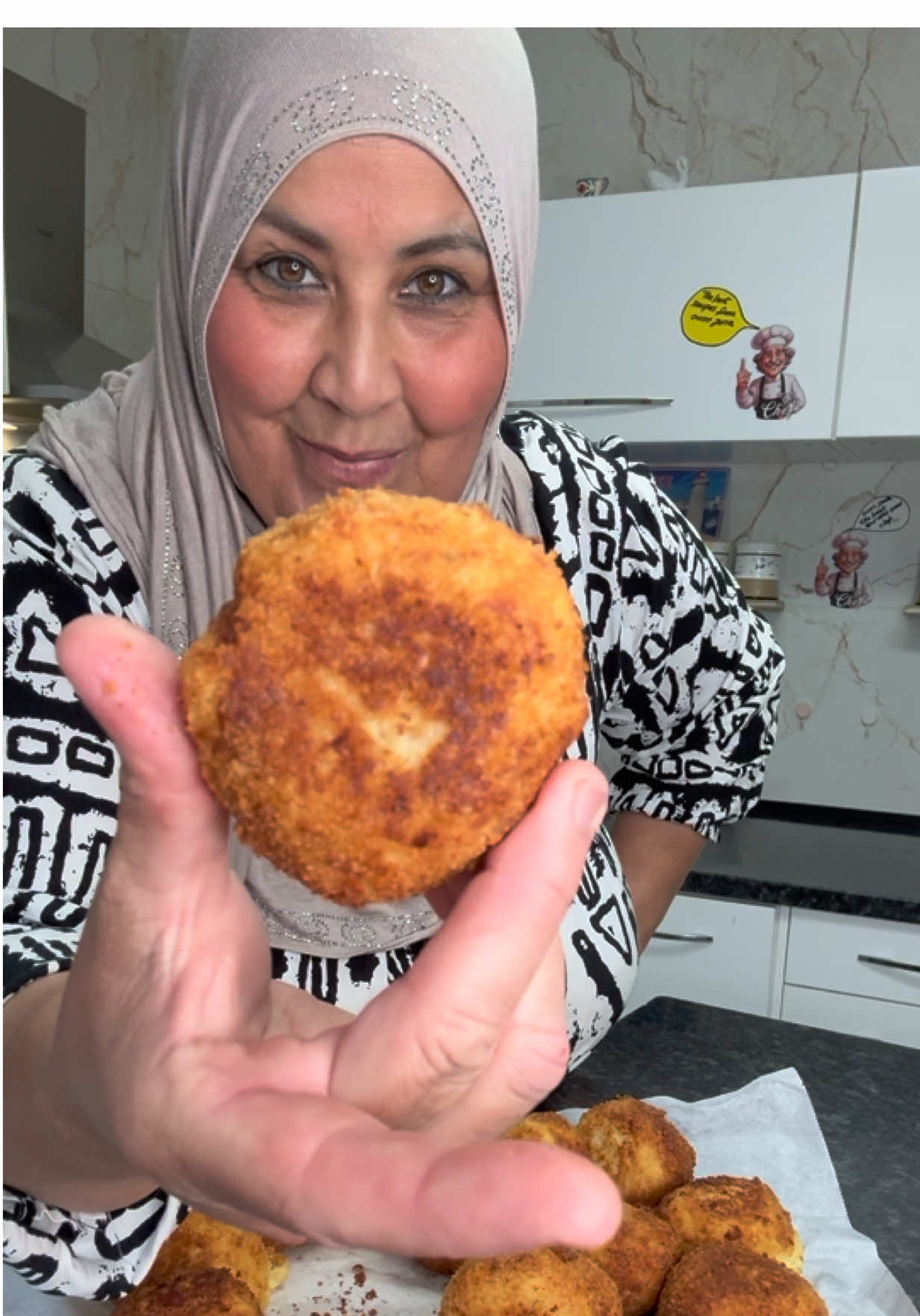 ‏بطاطا محشية بال فورماج والكفتة##طريقة_سهلة_وبسيطة @@Cherifa aka Oum Jena 😁