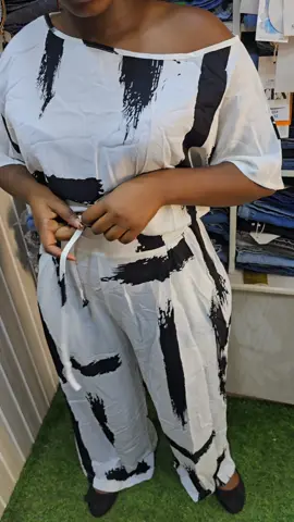 2 piece available size 14,16 2500. 0724.625.837 meru town 