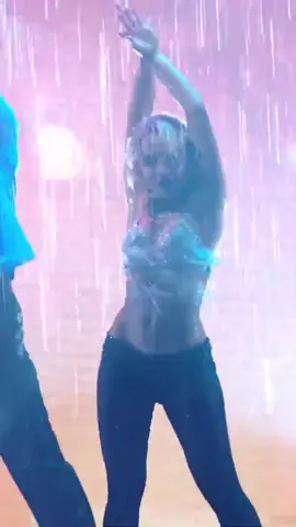 Tears live for the first time at the VMAs 💞💘💧this performance meant so much to me 