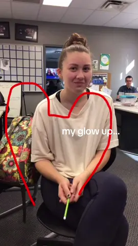 jump scareeee #tattoos #sabrinacarpenter 