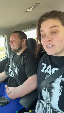 Whyyy are people the way that they are 😭 im ready for my bed. 