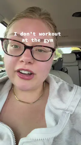 What even is life on a random Monday afternoon with no plans? Also, we have a gym in our basement it’s not like I don’t work out hahahaha #GymTok #gymmotivation #gymbro #gymbromotivation #gym