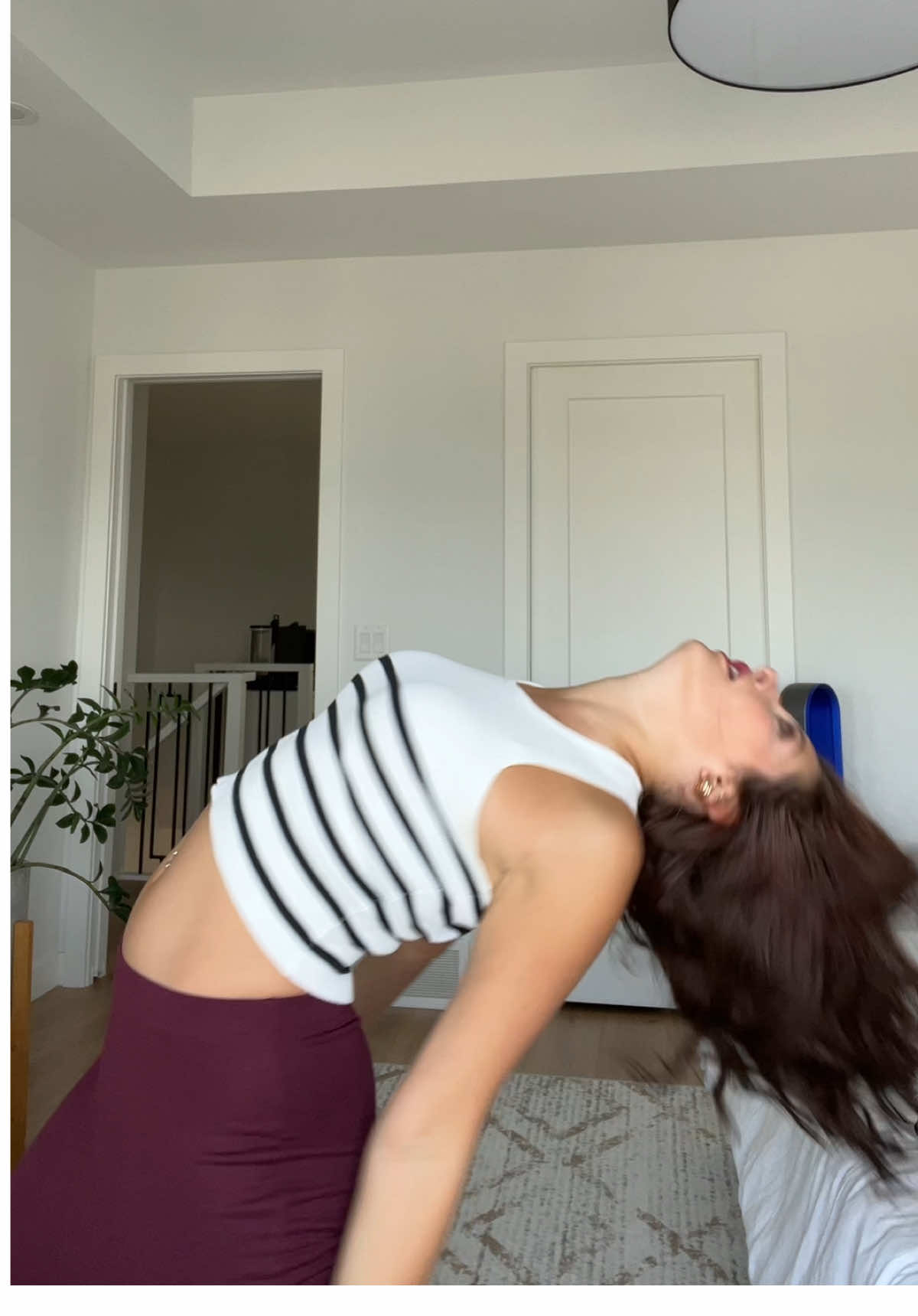 DC @Robbie Blue #moo #milkshakes #dancersoftiktok #calgaryinfluencer #weirdgirl @Gap 