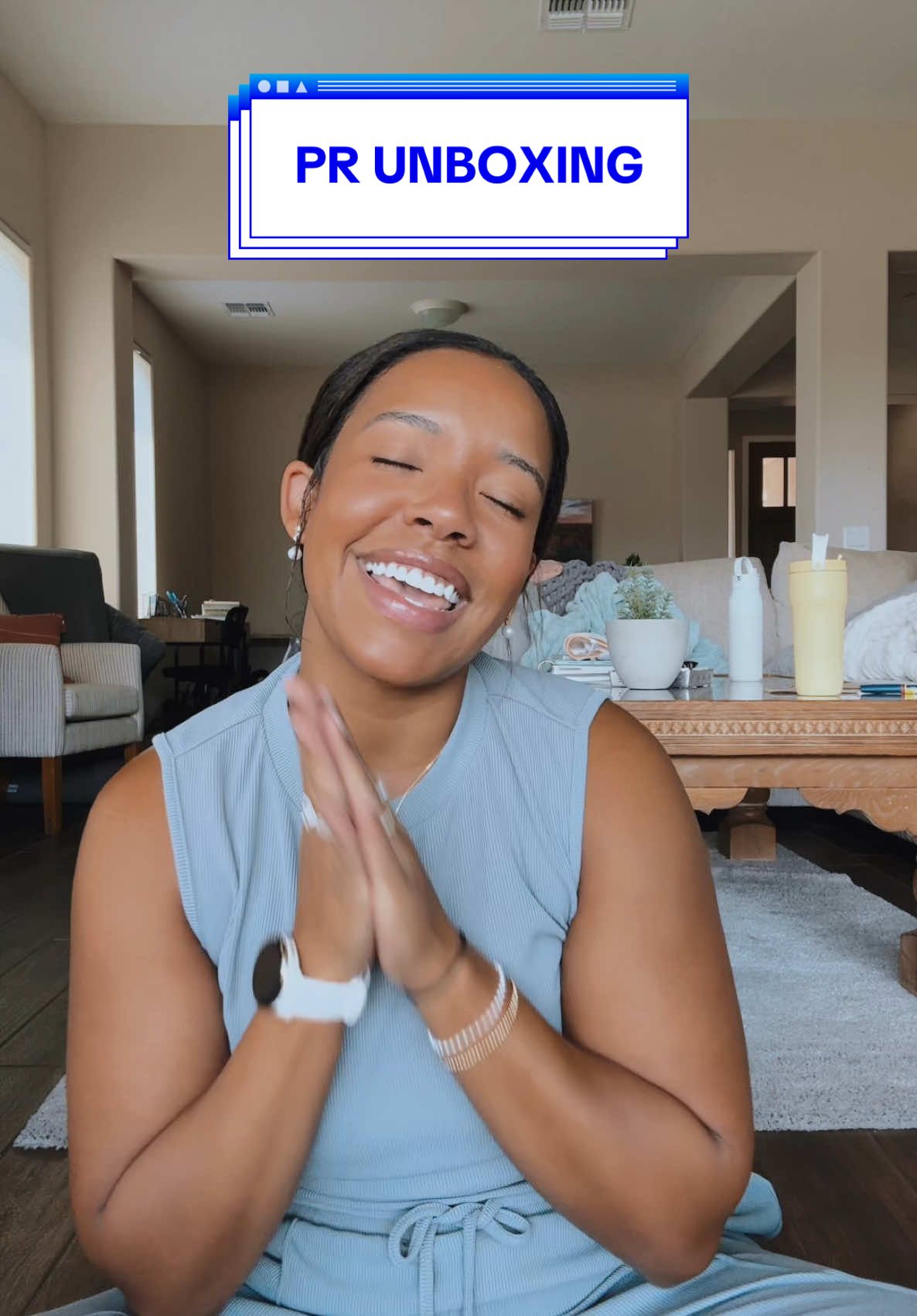 how is this real life 🥺🎀 #solovegan #pr #unboxing #contentcreator #creatorsearchinsights 