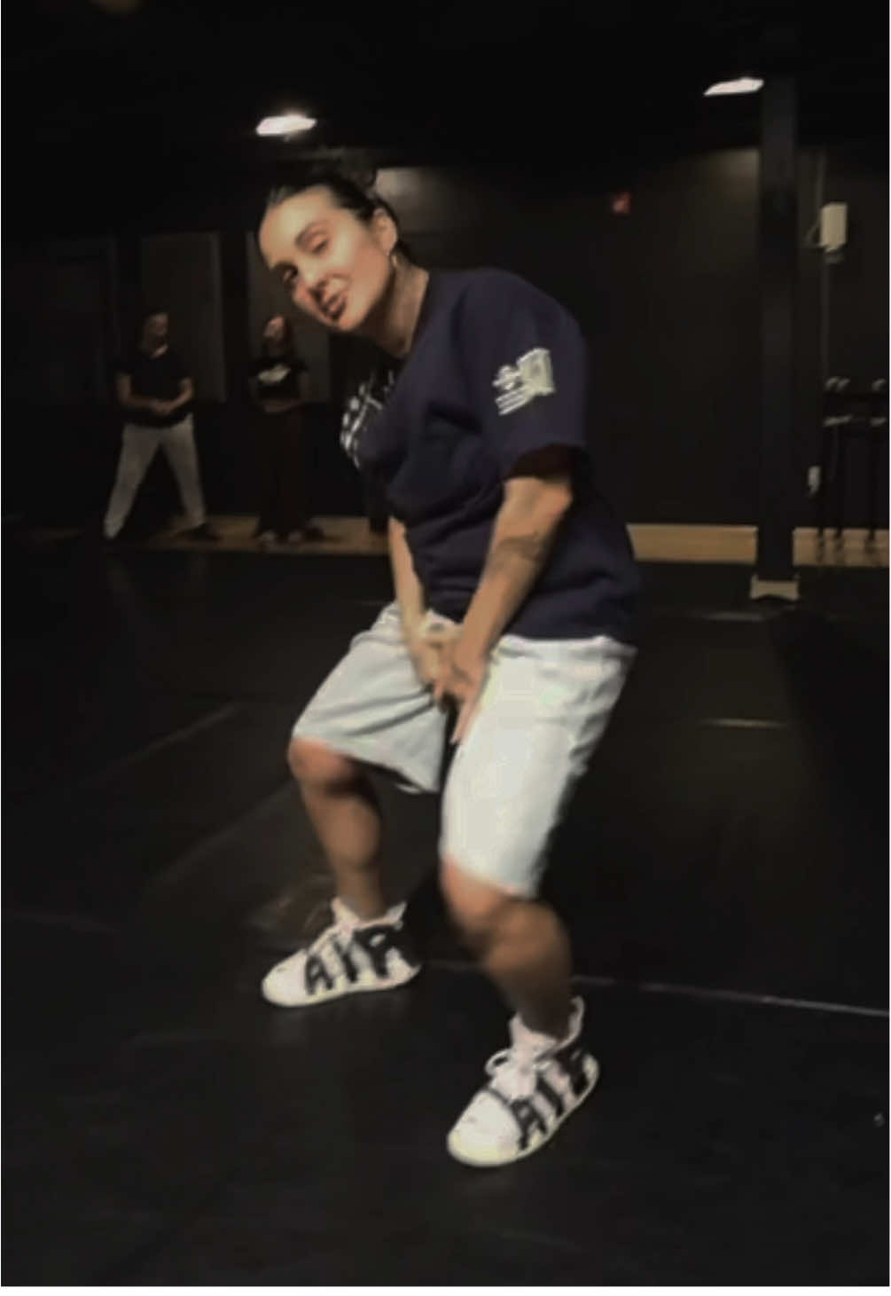 Who Is Coming To Hip Hop Tonight!? 😎 Get Into Leah’s Int/Adv Class Every Monday @ 8PM! 🔥 Bring Your Friends! ✨ Let Us Know You Are Coming To Class! Head To Our Website Or Download Our App & Sign Up NOW!! ❤️‍🔥 • • #firewalldancetheater #pittsburghdance #pghdancestudio #pittsburghdancestudio #pittsburghdancers 