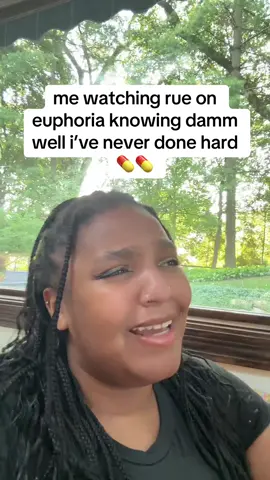 like okay maybe she’s not just like me fr🥴 #euphoria #rue #fyp 