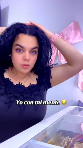 #curlyhair Yo con mi mente 😂