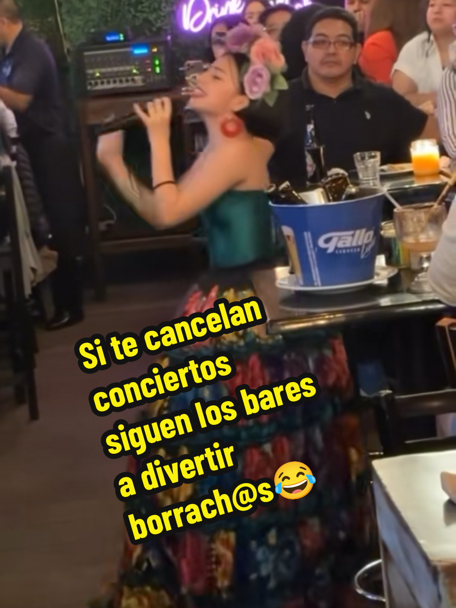 SI TE CANCELAN LOS CONCIERTOS NI MODO A ABARROTAR LOS BARES😂😂😂 PARTE 1.#angelaaguilar #angelaaguilar_ #angelaagilar❤️ #angelaaguilar_ #angelaaguilaroficial 
