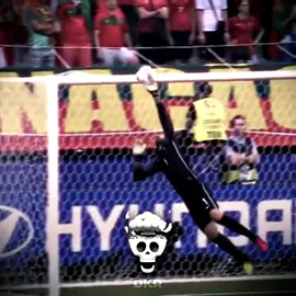 Crazy saves ☠️🔥 #crazy #saves #goalkeeper #football 