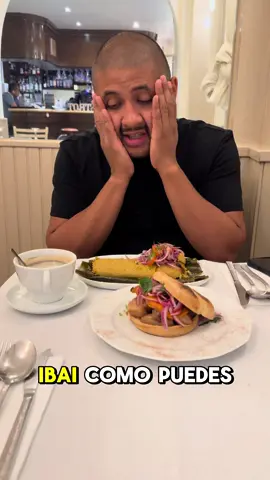 AVISENLE A @Ibai QUE ESTOY YENDO A BUSCARLO PARA DESAYUNAR #ibaillanos #ibai 