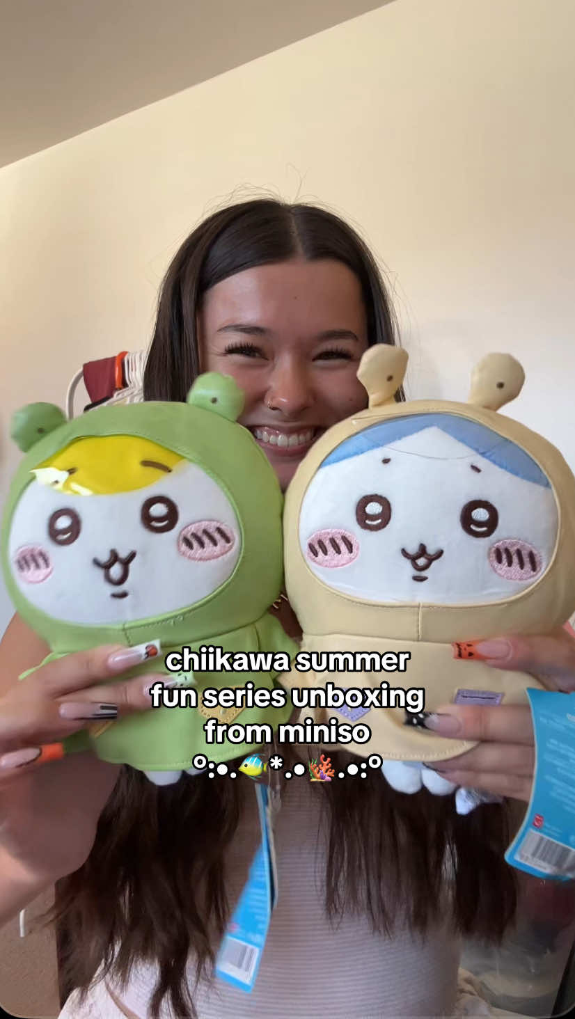 new chiikawa summer fun series unboxing! 🥹☀️🏝️💖 #miniso #myminisousa #chiikawa #hachiware #rakko 