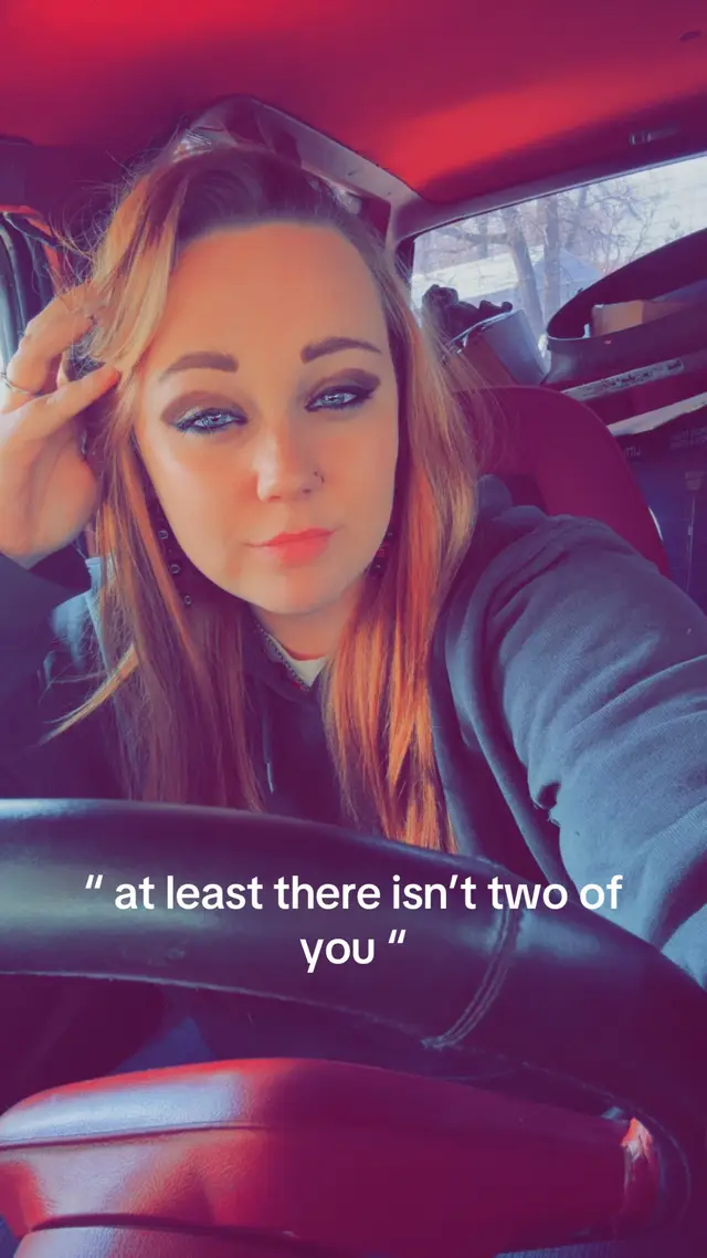 @Kathryn 🏁🍒⚡️☠️ ❤️ meet my evil twin 