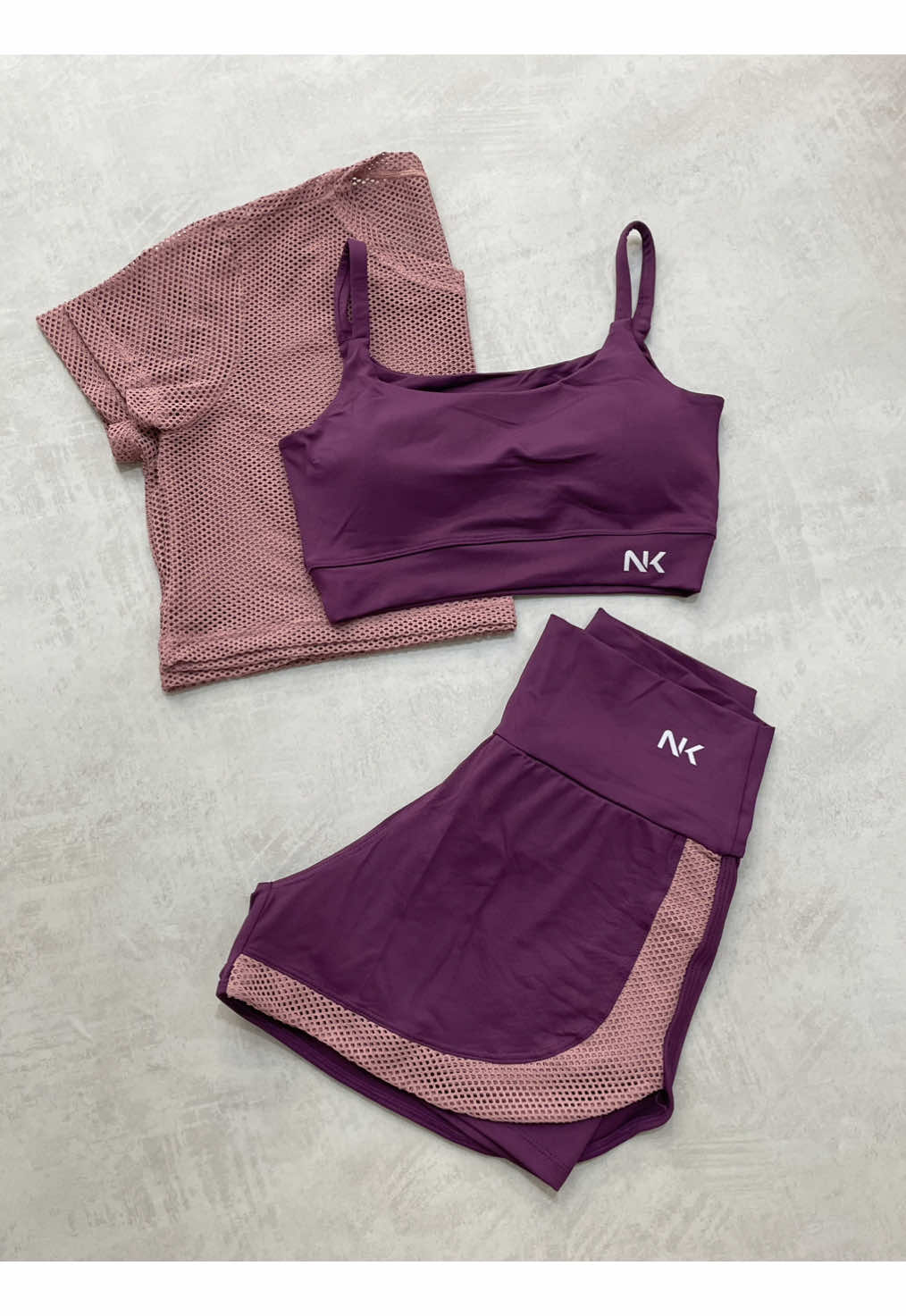 Comenta LINK 🤎🍂Trio Fitness, disponível na Shopee ID: AHQ-XGL-MWY Short duplo + Top + Cropeed  Feito em poliamida  Enviamos para todo Brasil 🇧🇷  📍Loja online em ipatinga-MG #lookfitness #lojaonline #lookfitnessdodia #modafitness #Fitness 