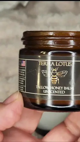 ADIOS RESEQUEDAD HOLA SUAVIDAD #TERRALOTUS #HONEYBALm  #bellezanatural #organica  #bellezanatural 