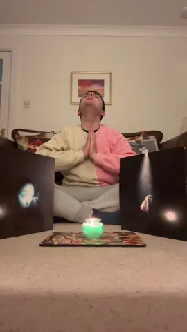 🕯️🕯️🕯️🕯️🕯️I WILL GET ARIANA GRANDE TICKETS🕯️🕯️🕯️🕯️🕯️ manifesting hard 🍀🍀🍀🍀🍀 #arianagrande #eternalsunshinetour #arianator #fyp 