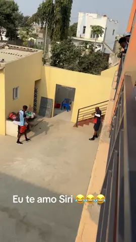 Obrigado Siri 😂😂😂😂🥳
