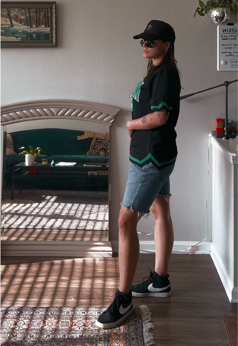 I may not live in #Boston anymore but I’ll ALWAYS be a #Celtics fan 🏀  Hat - @wckdcollective  Top - @celtics  Shorts - @wckdcollective  Shoes - @nike  #fitcheck #OOTD  