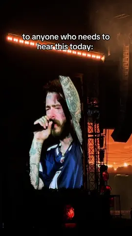 in posty we trust 🤝 #bigassworldtour #postmalone #jellyroll #concert #hopecore @Post Malone @Jelly Roll 