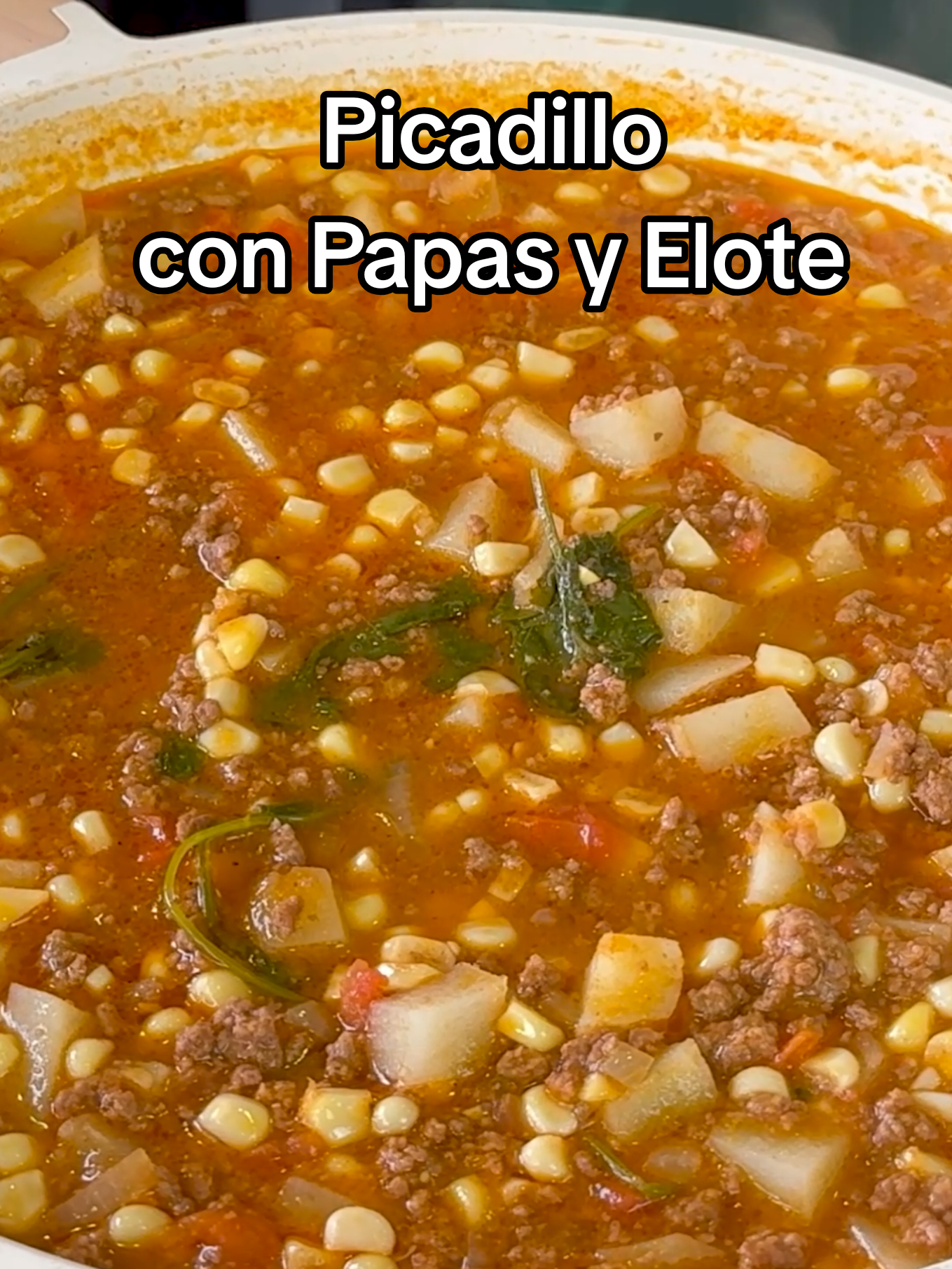 Picadillo de Res con Papas y Elote 😋 If you want to learn how to make Picadillo con Carne Molida, this easy recipe is perfect for you. I make mine with ground beef, potatoes, and fresh corn, it’s true comfort food! PICADILLO: For the salsa: ► 2 cups water ► 3 tomatoes ► 1/4 of white onion ► 1 serrano pepper ► 4 tsp beef bouillon For the picadillo: ► 2 fresh corn ► 1 lb. ground beef ► 2 minced garlic cloves ► 1/4 tsp black pepper ► 2 potatoes ► 1/2 white onion ► 1 tomato ► Bunch of cilantro #mexicanfood #FoodTok #EasyRecipe #picadillo #picadilloconpapas