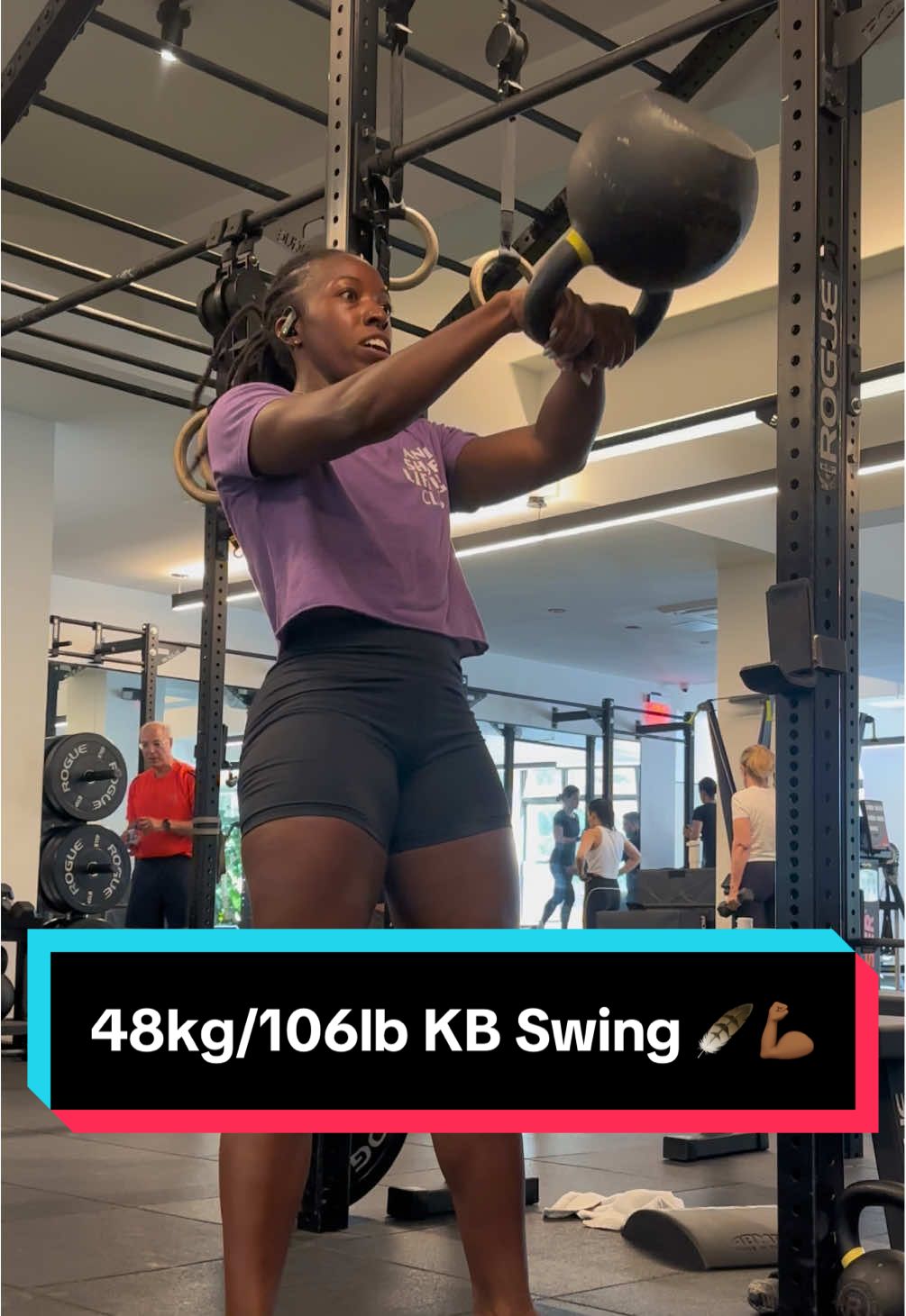 Make heavy bells look light 🪶 ✅ #kbswing #kettlebell #GymTok #FitTok #fyp