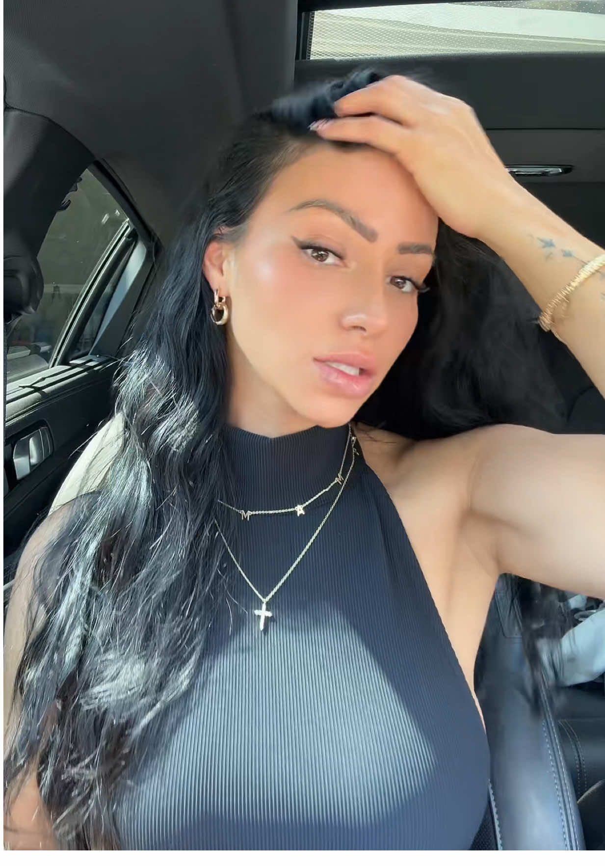 Living in a small town in MI, isn’t for the weak! #smalltow #smalltowngirl #michigan #michiganders #MomsofTikTok 