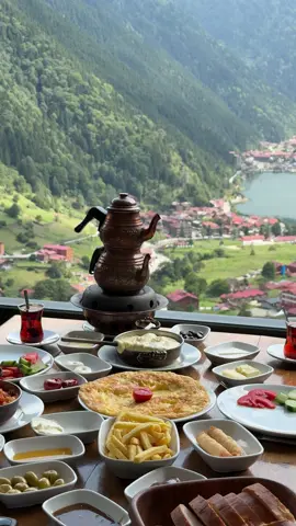 #uzungöl #kahvaltı #manzara #flp 
