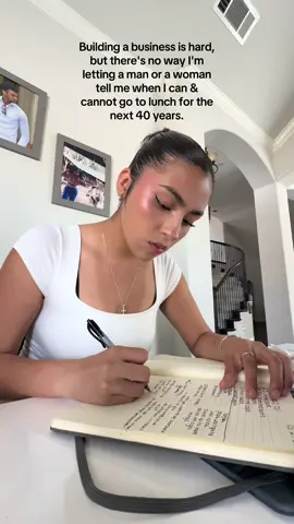 Your comfort zone won't make you grow. #entrepreneur #motivation #financialfreedom 