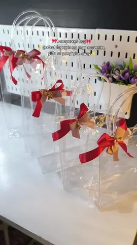 perfect lagayan ng mga souvenirs, gifts at pang give away🎀gamit na gamit ngayon holiday season ☺️ #trasparentbag #plastictransparentbag #giftbag #giveawaybag #souvinerbag 