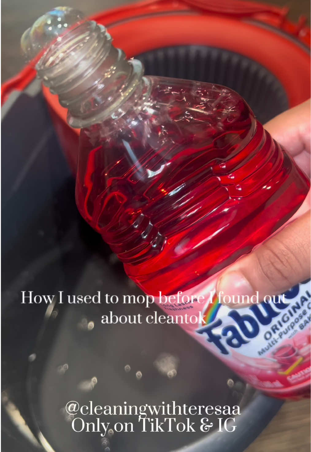 Warning⚠️this video contains a lot of mold! 😱🤣#CleanTok #cleaningtiktok #fyp #cleaninghacks #mexicantok 