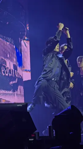 ok but like WE STILL SHOULDA GOT OUTSIDE FRRRRR #enhypen #sunghoon #outside #walktheline #needthat 
