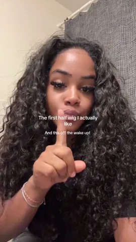 And it doesn’t hurt my scalp 😭😭