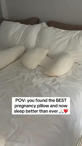 Pregnancy insomnia? This is the fix. 🌙 📹: #babybub #PregnantAndTired #MomSupport #PregnancyWellness