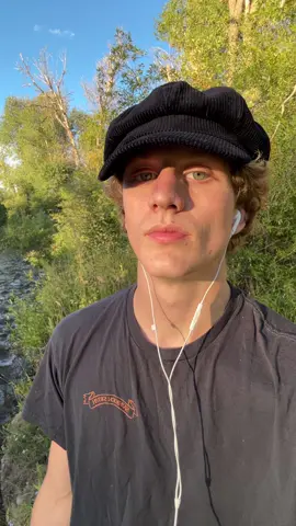 this song isn’t scary #thisiscoolio  