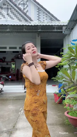Dù ngày mai ra sao thì chỉ yêu ngừoi thôi #thuyanvo93 #vuivemoingay❤️ 