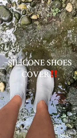 Silicone waterproof shoe cover #shoescover #siliconewaterproofshoecovers #siliconeshoecover 