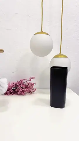 ✨ Transforme seu banheiro em segundos! Esse Kit Luxo com Tampa Bambu é perfeito para deixar seu cantinho mais moderno e organizado. 👉 Vem com 4 peças: lixeira, porta escova sanitária, dispenser e porta escova de dentes. ✅ Design clean e sofisticado ✅ Combina com qualquer ambiente ✅ Super em conta! 🔥 Aproveite agora por apenas R$89,90 com FRETE GRÁTIS! id: ATV-HGJ-LAU 💡 Quem aí também ama banheiro organizado e estiloso? 😍 #DecoraçãoBanheiro #BanheiroLuxo #AchadinhosShopee #Organização #CasaEstilosa