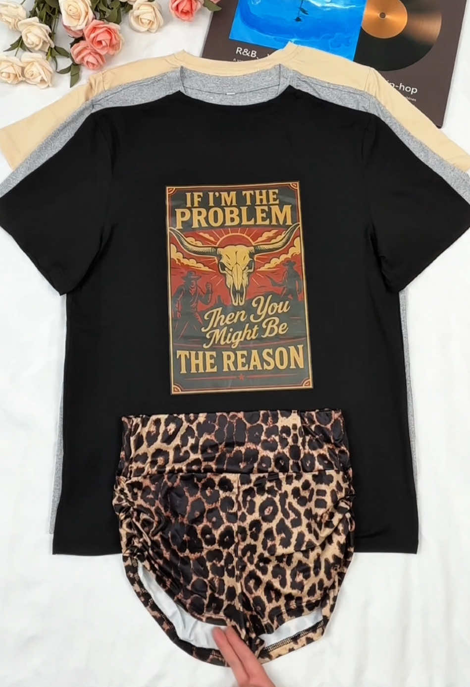 Cow Skull prints leopard Set, if you like welcome to click the cart and view option ~ thank you !  🫶🏻🫶🏻 #autumnfashion #tiktokshopcreatorpicks  #tiktokshoplabordaysale #spotlightfinds#mexican  #halloween2025#halloweencostume #blackfriday #leopard #2pieceset 