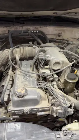 #صينها_بنفسك   تنظيف الحساس ذا يعدل خليط البنزين والهوا بالمكينه وتقل ريحة الكربون من الشكمان ويصفي الموتر ويصير عزمه طيب ويقلل صرفية البنزين يفضل تنظيفة كل سنة 