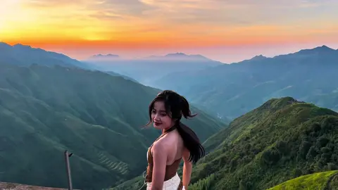 Phần thưởng dậy 4h sáng ờ Tà Xùa 🩷 #chonochiiu #chonopham #taxua #fyp #chillvibes 