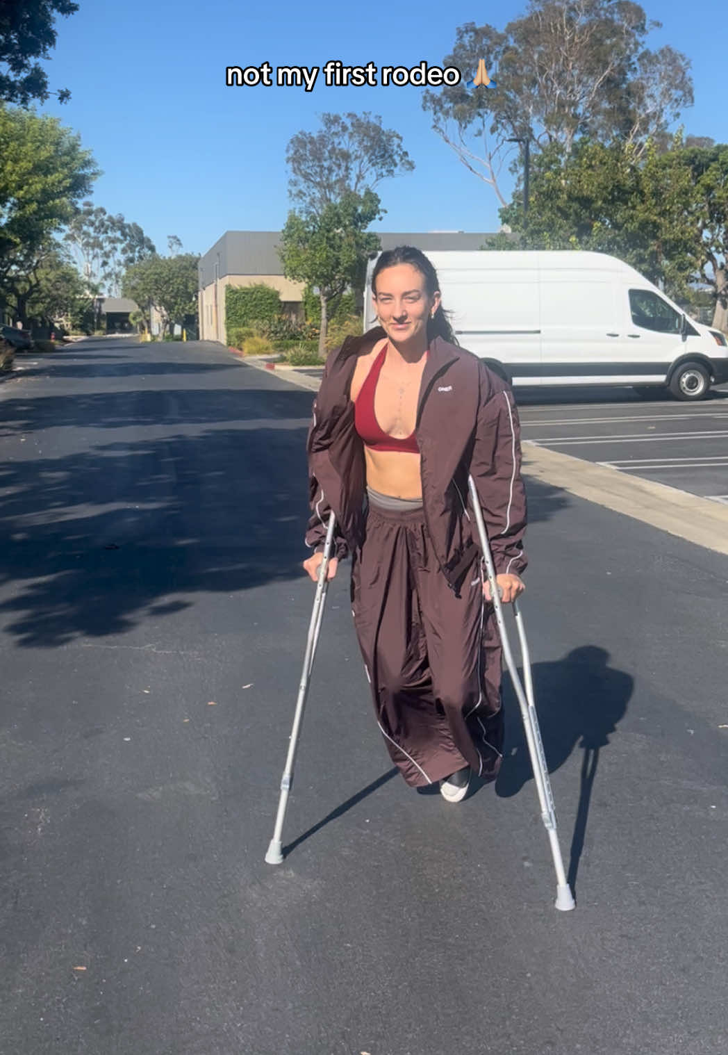 Hoping I heal up fast and can get back to it 🙏🏼  #sprain #ankle 
