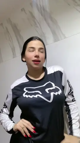 Ignoremos que me encanta la cancion #paratii #viral 