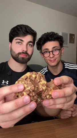 eu sou invejoso e não aguentava mais td mundo falando desses cookies 😞