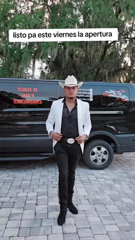 nos vemos en jackosnville fl @EL FLACO Y SUS CHAVALONES @blancasboutique22 #fierro #mi #gente #de #jacksonville #florida #pa #este #viernes#listos # #apertura #en #la #103 #los #esperamos #graciasporelapoyo 