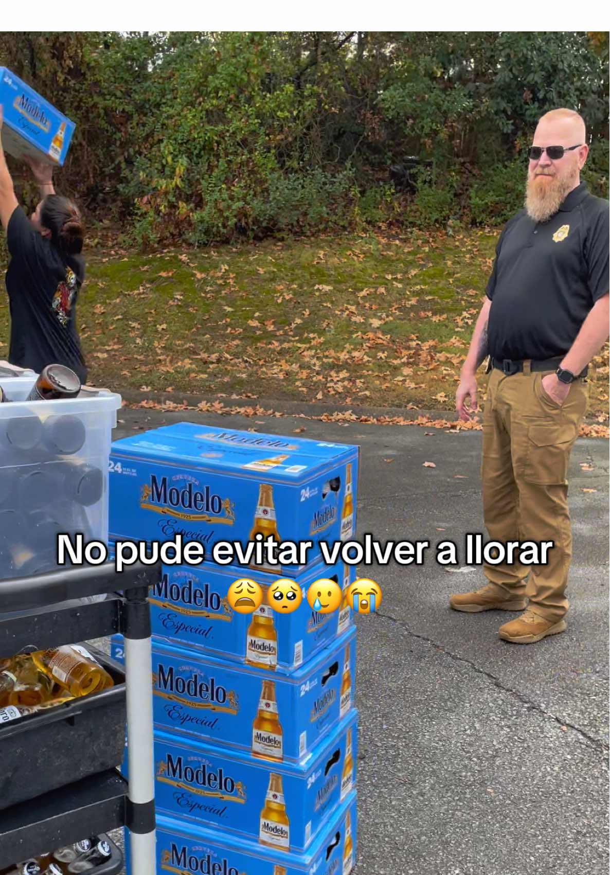 Dios siempre ha sabido cuando, como y por qué? Aunque aveces no lo entendamos😞 tantos sacrificios que no cualquiera los nota, emprender y tener tu propio negocio es bonito pero también es duro y te enfrentas a cosas que nunca estas preparado, nunca terminas de aprender 