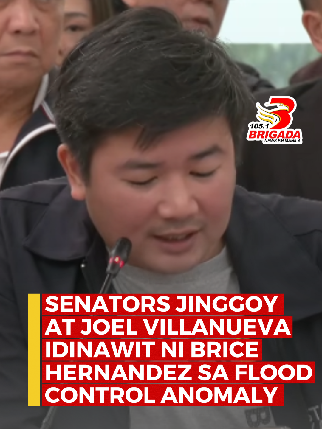 '𝐇𝐈𝐍𝐃𝐈 𝐒𝐀𝐅𝐄 𝐒𝐈 𝐉𝐈𝐍𝐆𝐆𝐎𝐘?' PANOORIN: Senador Jinggoy Estrada, Senador Joel Villanueva, idinawit ni dating Bulacan 1st district engineer Brice Hernandez sa flood control anomaly. Ayon kay Hernandez, nagbaba raw ng P355-M ngayong 2025 para sa ilang project sa Bulacan. Unang umapela si Hernandez na 'wag na raw siyang ibalik sa Senado. Matatandaaang ipina-contempt si Hernandez kahapon sa Senado, pero pinayagan siyang makalabas ng detention para makadalo sa pagdinig ng House Infra Comm ngayong araw. #