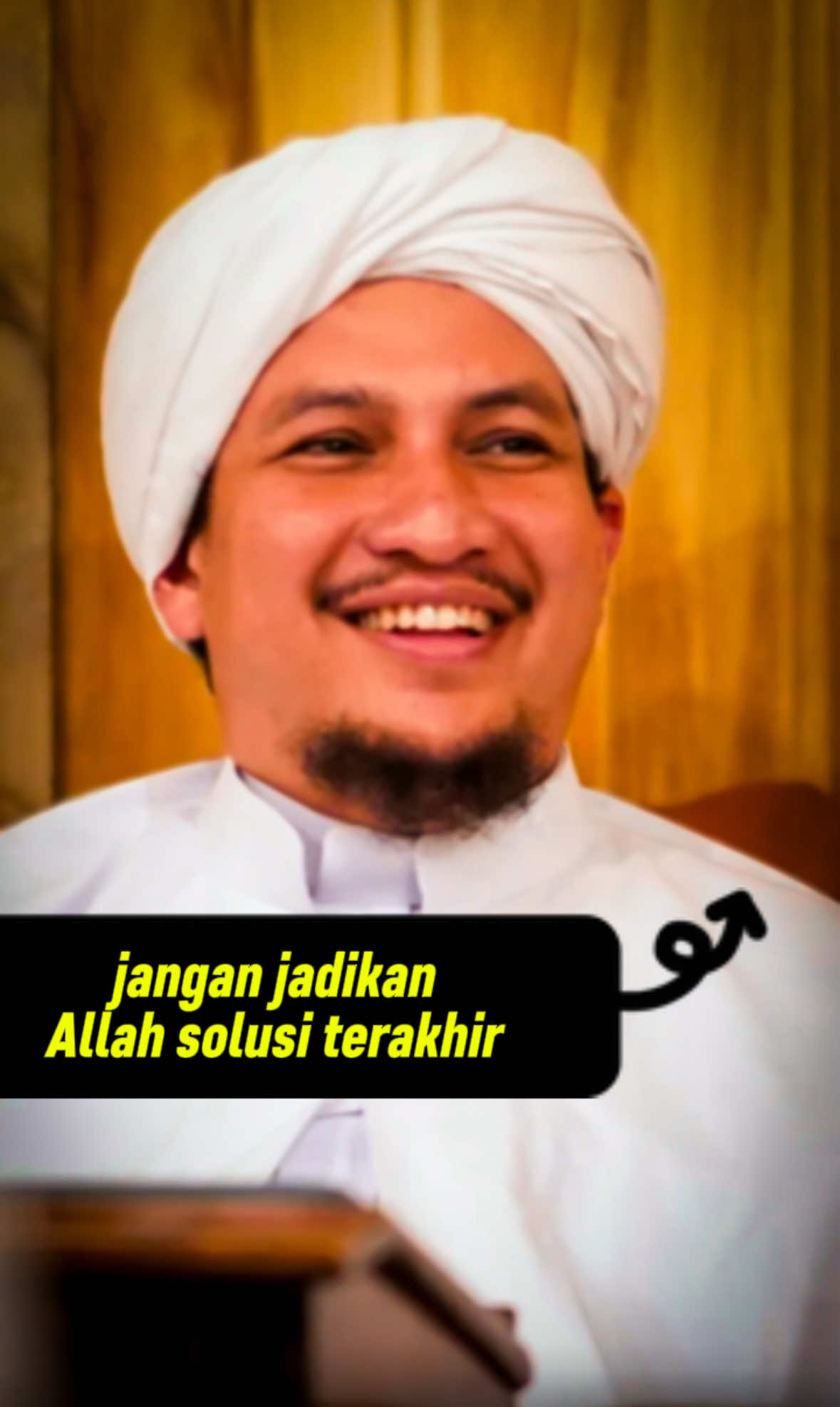 . ‎اللَّهُمَّ صَلِّ عَلَى سَيِّدِنَا مُحَمَّدٍ وَعَلَى آلِ سَيِّدِنَا مُحَمَّدٍ . Jangan jadikan Allah solusi terakhir . Sumber : https://youtu.be/iKqUES1y8Hk?feature=shared • #habibahmad #Habibahmadjindan